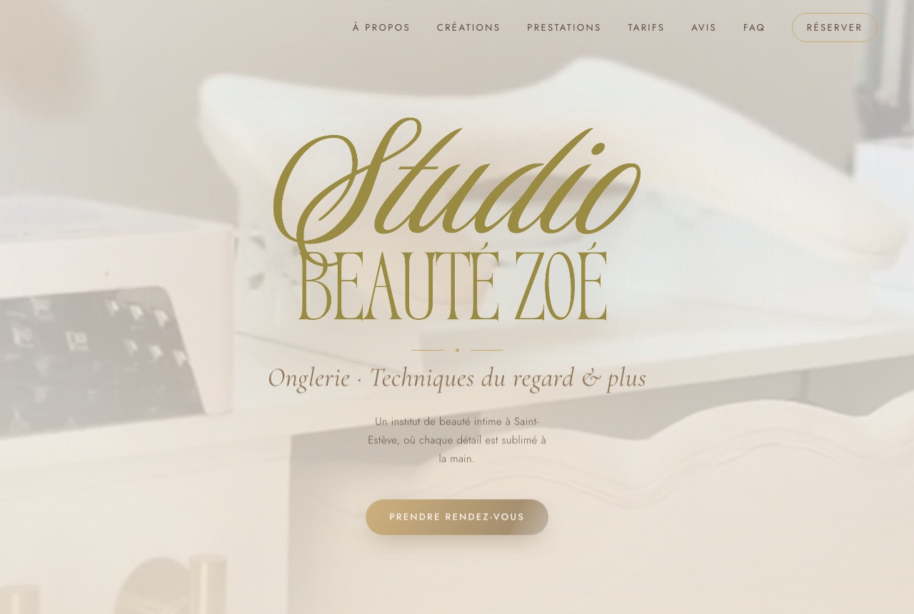 Capture d'écran réelle du site institut-studiobeautezoe.fr, créé par Optima Studio pour Studio Beauté Zoé